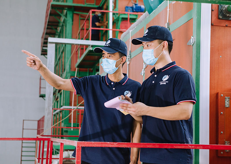 石特廣告跨省合作再添新績！圓滿完成安徽隆業羽絨宣傳畫冊全案服務